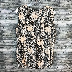 Rose & Olive Sleeveless Blouse